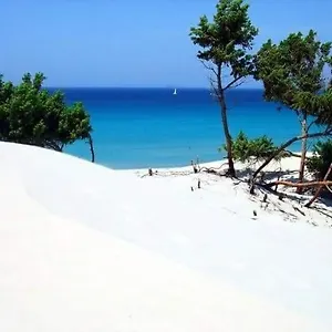  Проживание в семье Villa Piscinas Италия